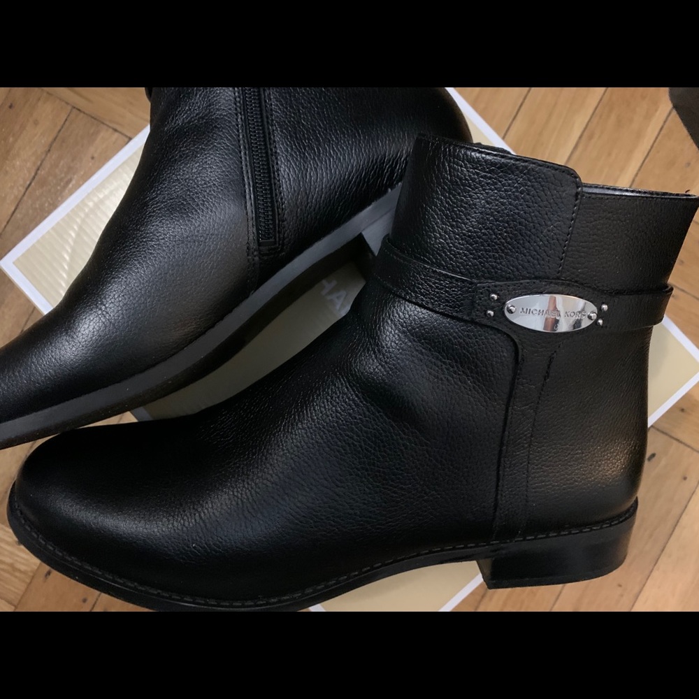 Women's bootie